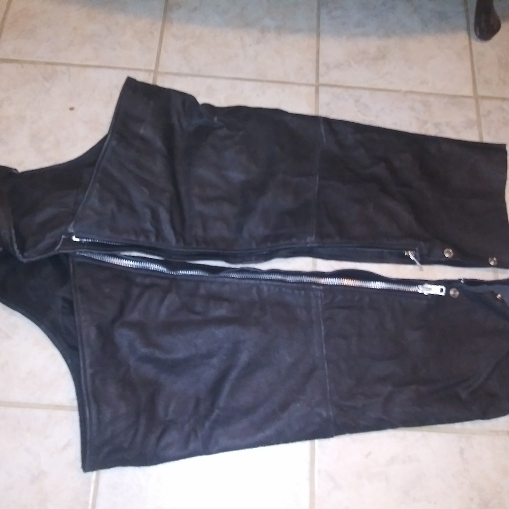 Motorcycle Chaps - Picture 3 of 4